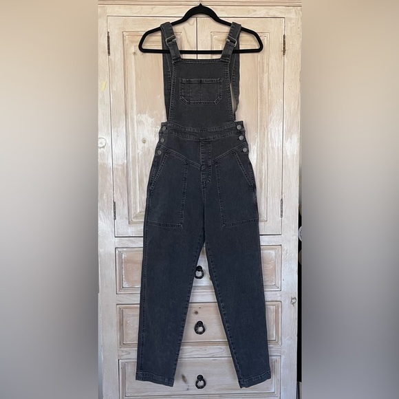Rebecca Minkoff Black Denim Overalls Jeans
Bib Skinny Leg Adjustable Straps - Picture 3 of 5